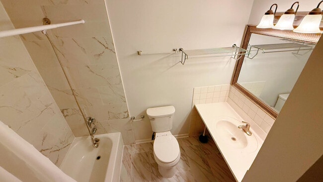 Foto del edificio - 240 W 31st St