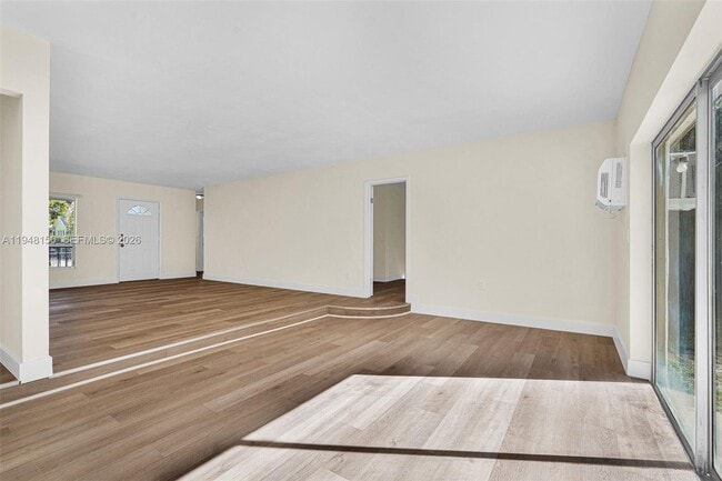 Foto del edificio - 130 NW 48th St