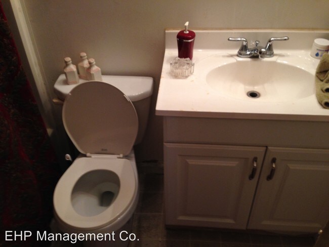 Building Photo - 2021 S 8th St