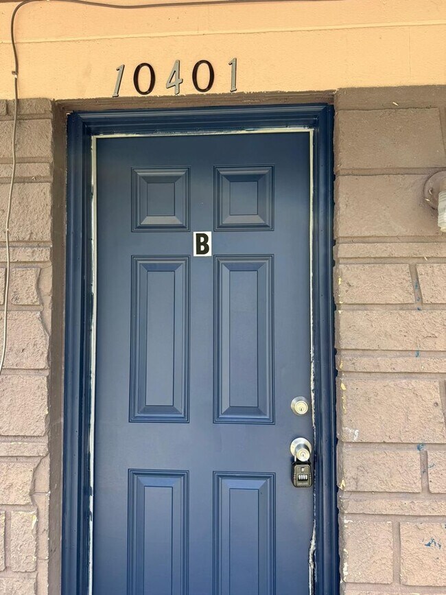 Foto del edificio - 10401 N 11th St