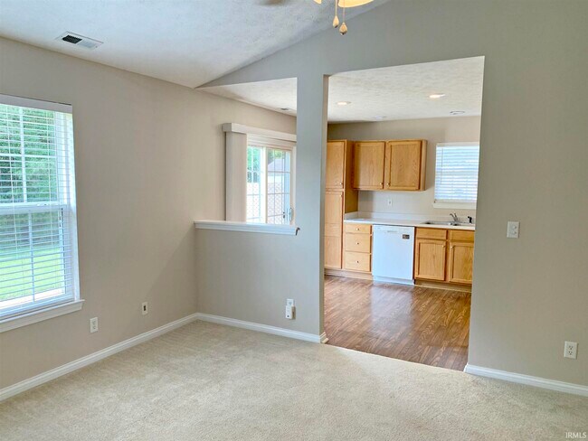 Building Photo - 3813 Timber Cove