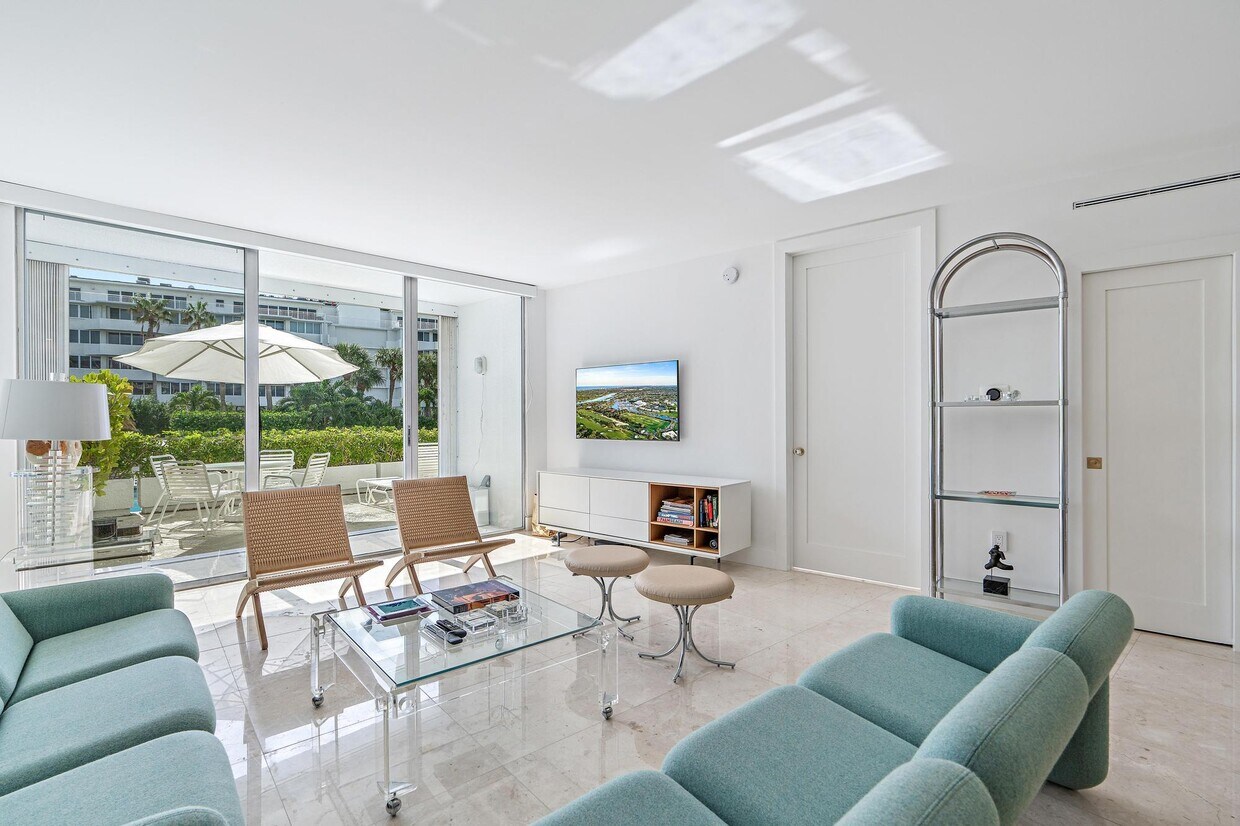 Foto principal - 2760 S Ocean Blvd