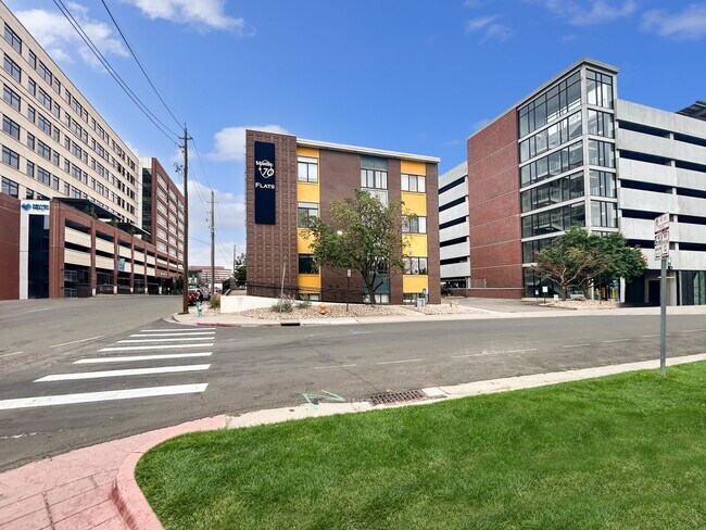 Building Photo - $0 DEPOSIT OPTION. 2 BED 2.5 BATH CONDO AT STUDIO 70 IN DENVER'S GOLDEN TRIANGLE. PARKING INCLUDED!