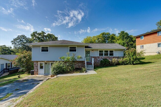 Photo - Four Bedroom Two Bathroom House