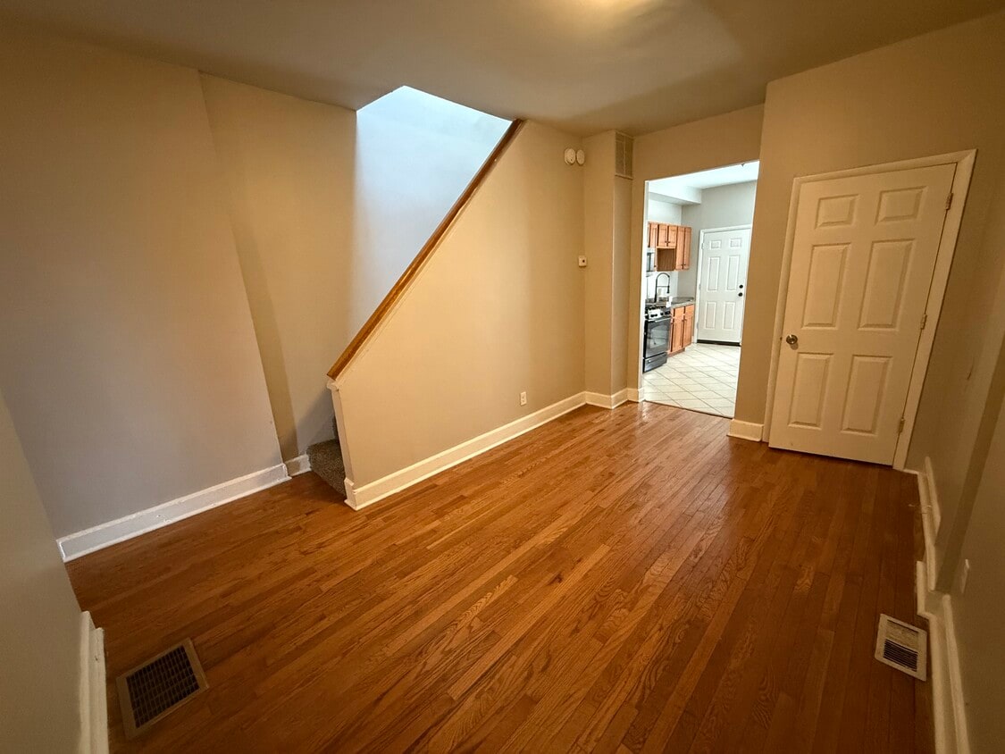 Photo - 1205 Glyndon Ave (Baltimore, MD)