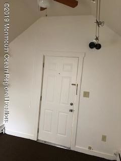 Building Photo - 136 Mt Hermon Way