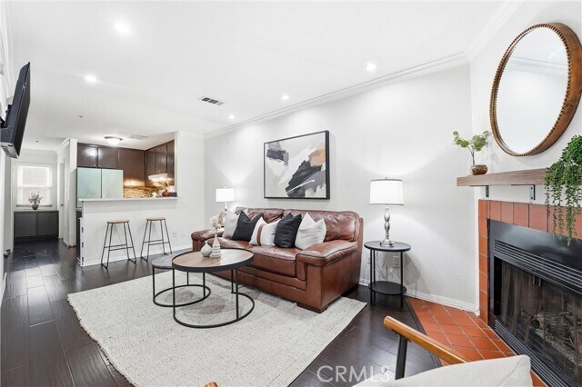 Foto del edificio - 334 S Walnut Ave