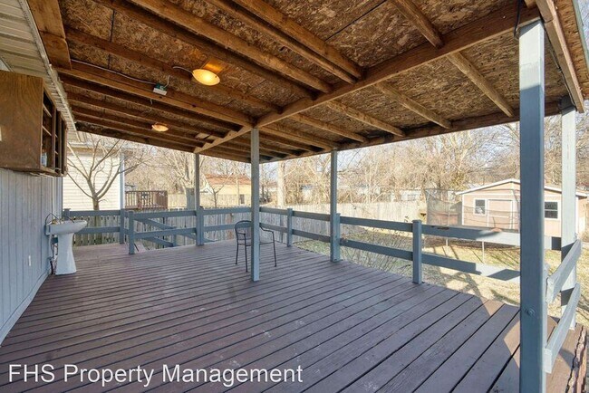 Building Photo - 4 br, 2 bath House - 1906 N Golden