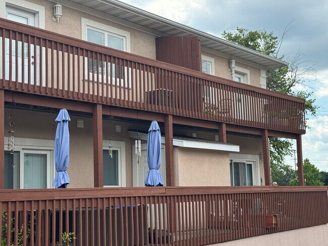 Foto del edificio - 2901 Clover Way