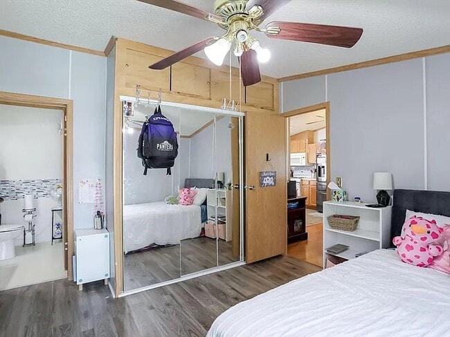 Foto del edificio - 4108 Red Rock Rd