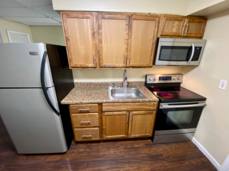 Foto principal - 6043 Wister St