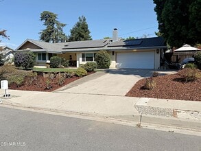 Building Photo - 2257 Hood Dr