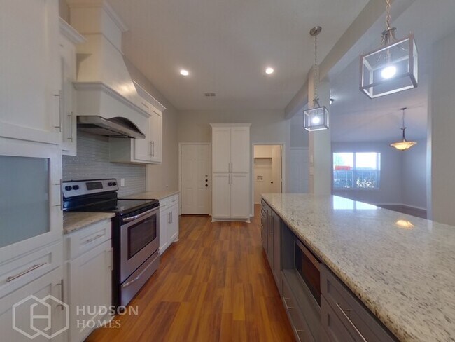 Foto del edificio - 708 Black Hills Dr