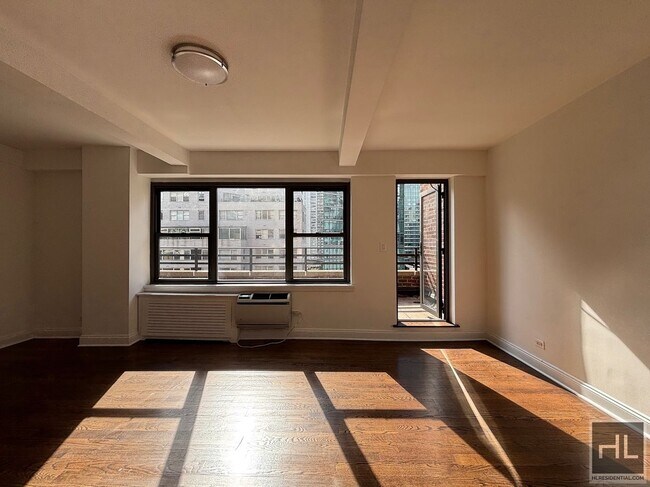 Foto del edificio - EAST 57 STREET