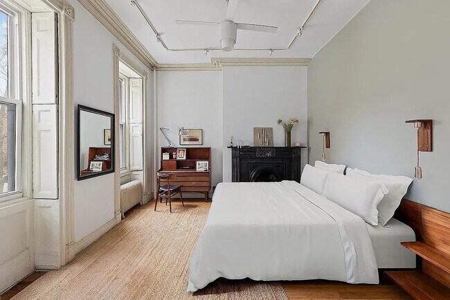 Foto del edificio - 198 Sixth Avenue