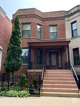 Building Photo - 1643 W Byron St