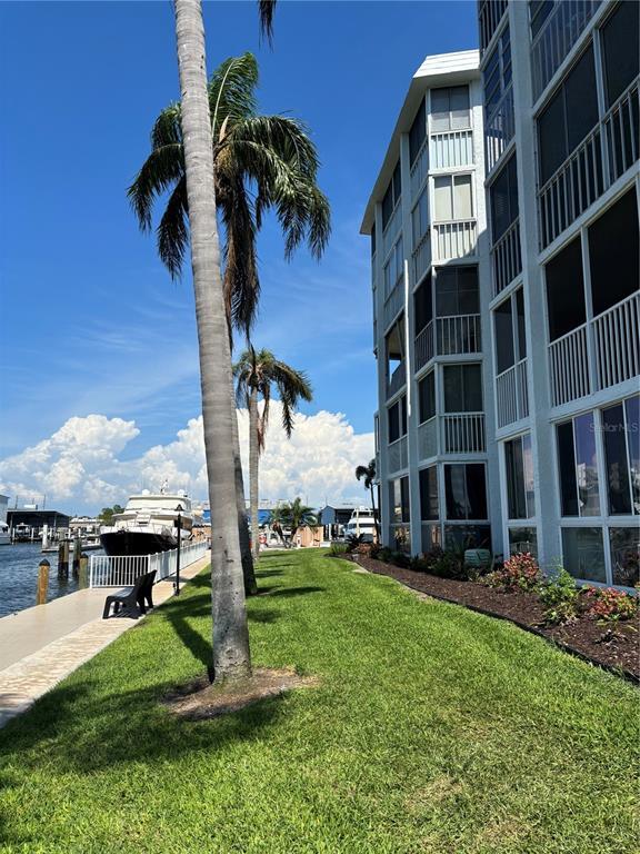 Foto del edificio - 4904 38th Way S