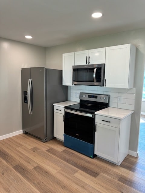 Foto del edificio - 353 Meadow Dr