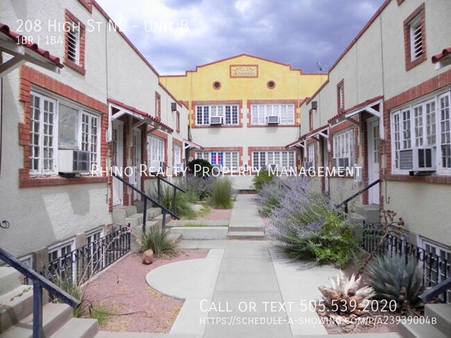 Building Photo - Welcome to Alhambra Court! 1 Bedroom, 1 Bath!