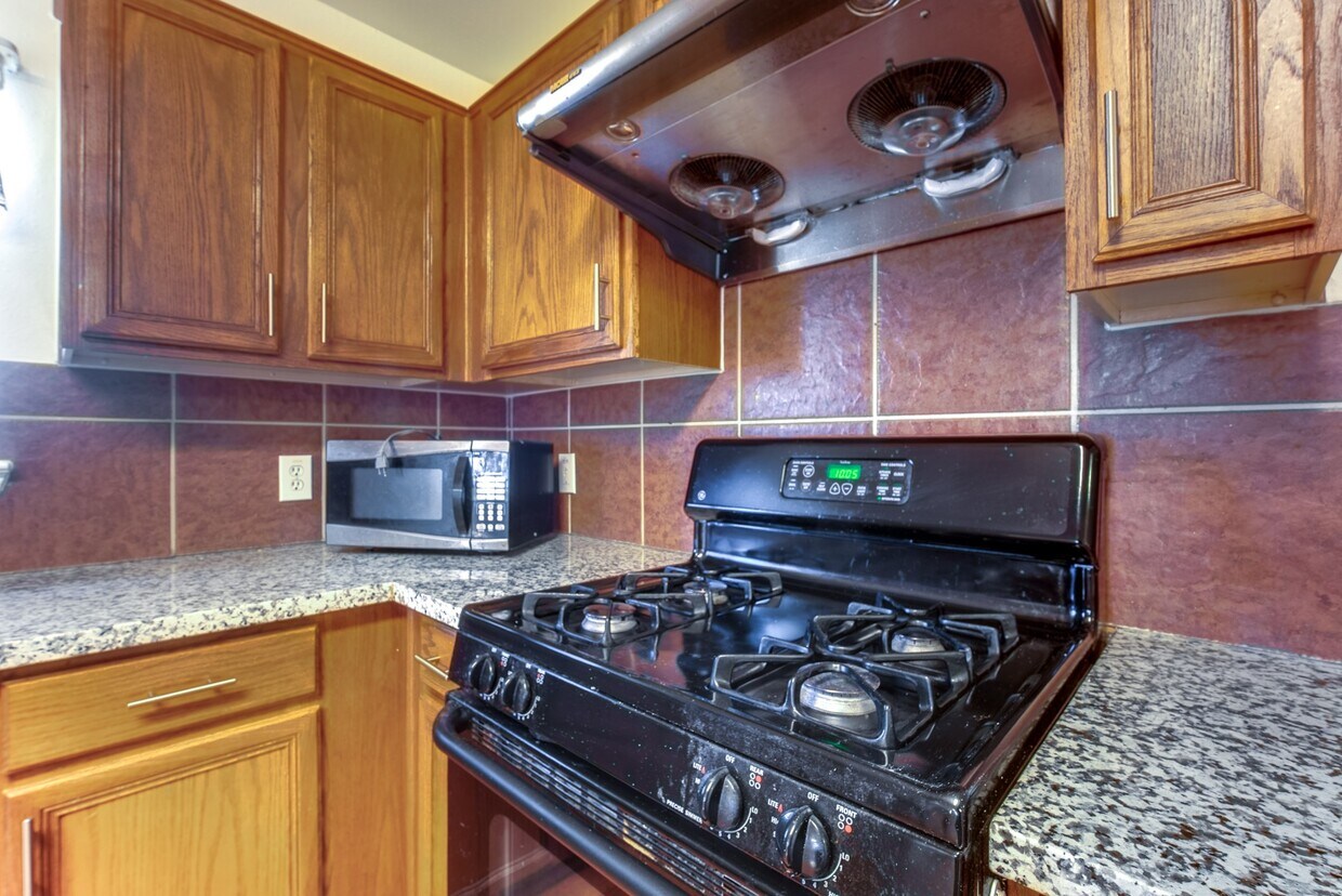 Foto del edificio - 18231 Afton Hollow Ln