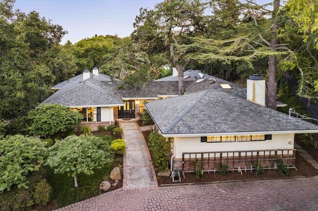 Building Photo - Luxurious 4-Bedroom Atherton Retreat: Over...
