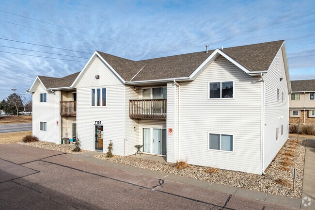 Building Photo - West Briar