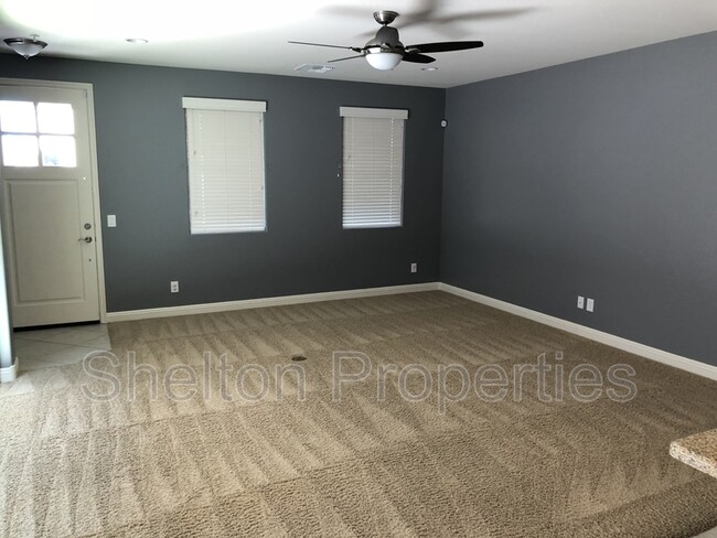 Building Photo - 20901 W Maiden Ln