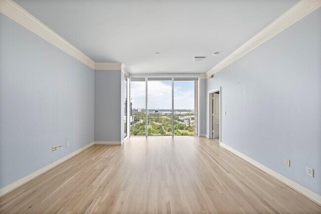 Foto del edificio - 3333 Allen Pkwy