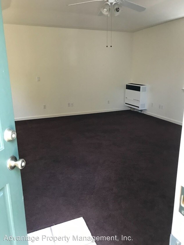 Foto del edificio - 1 br, 1 bath House - 221 N. Thompson Ave. #A