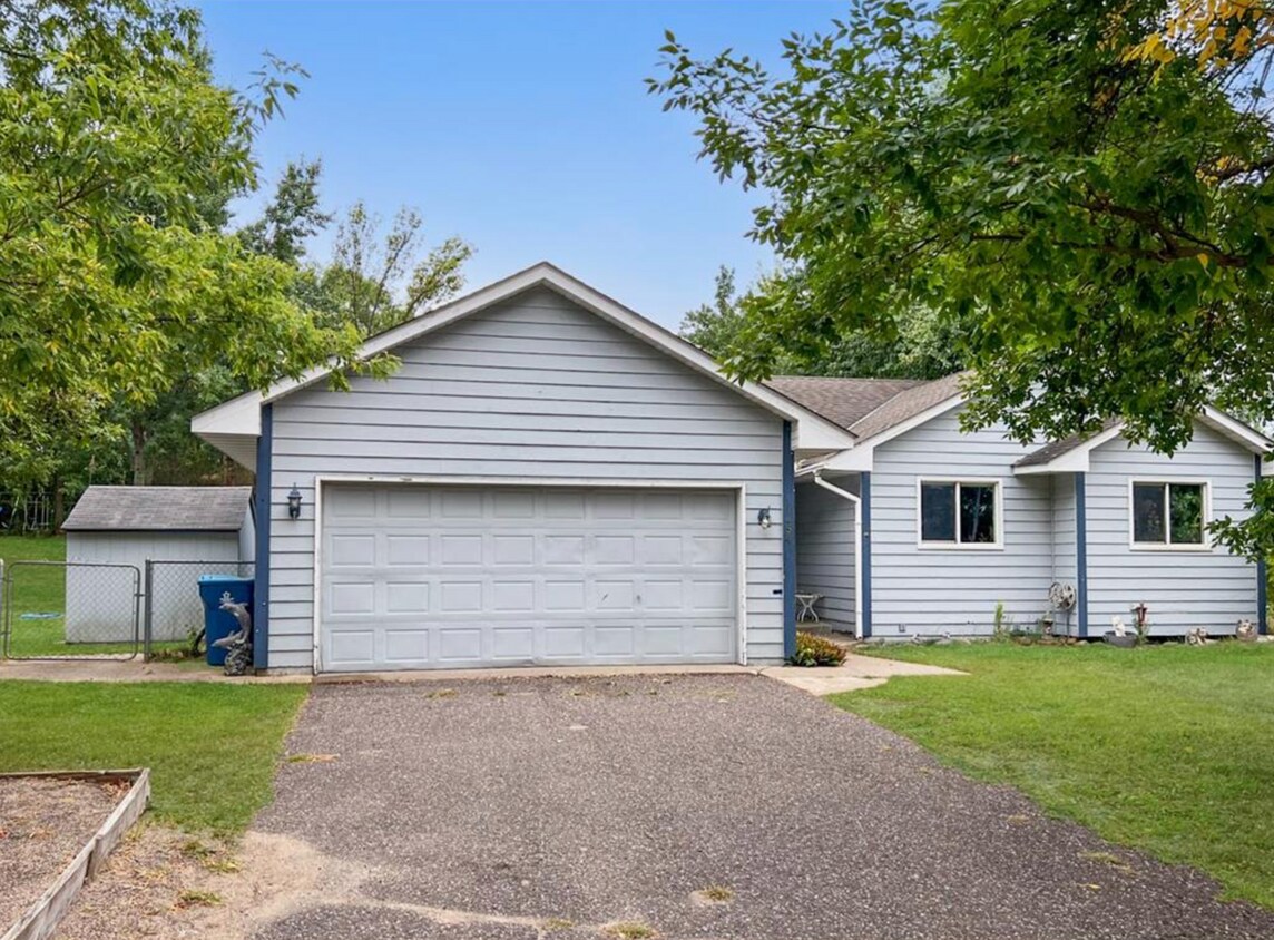 Foto principal - 11454 190th Ln NW