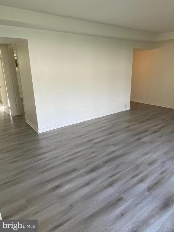 Foto del edificio - 5438 85th Ave