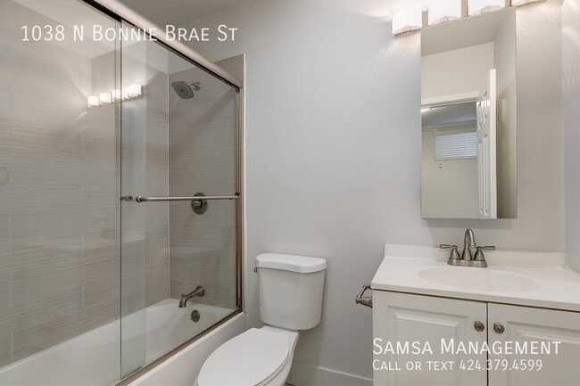 Foto del edificio - 1038 N Bonnie Brae St