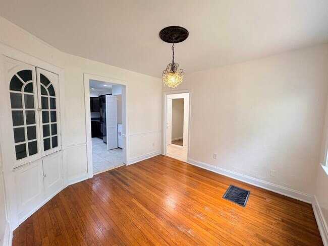 Foto del edificio - 212 Barbourville Dr
