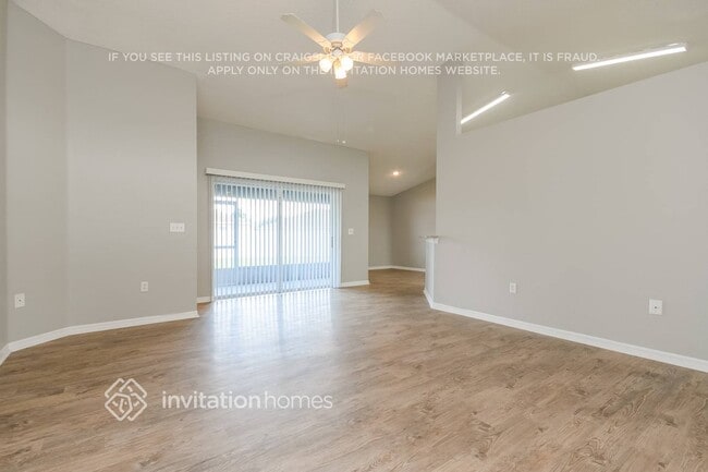 Building Photo - 331 Cloverdale Rd