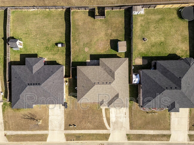 Building Photo - 3211 Tom Lockett Dr