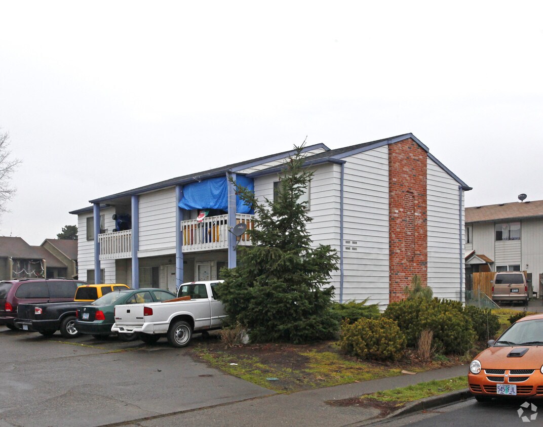 Primary Photo - 3321-3337 SW 126th Ave