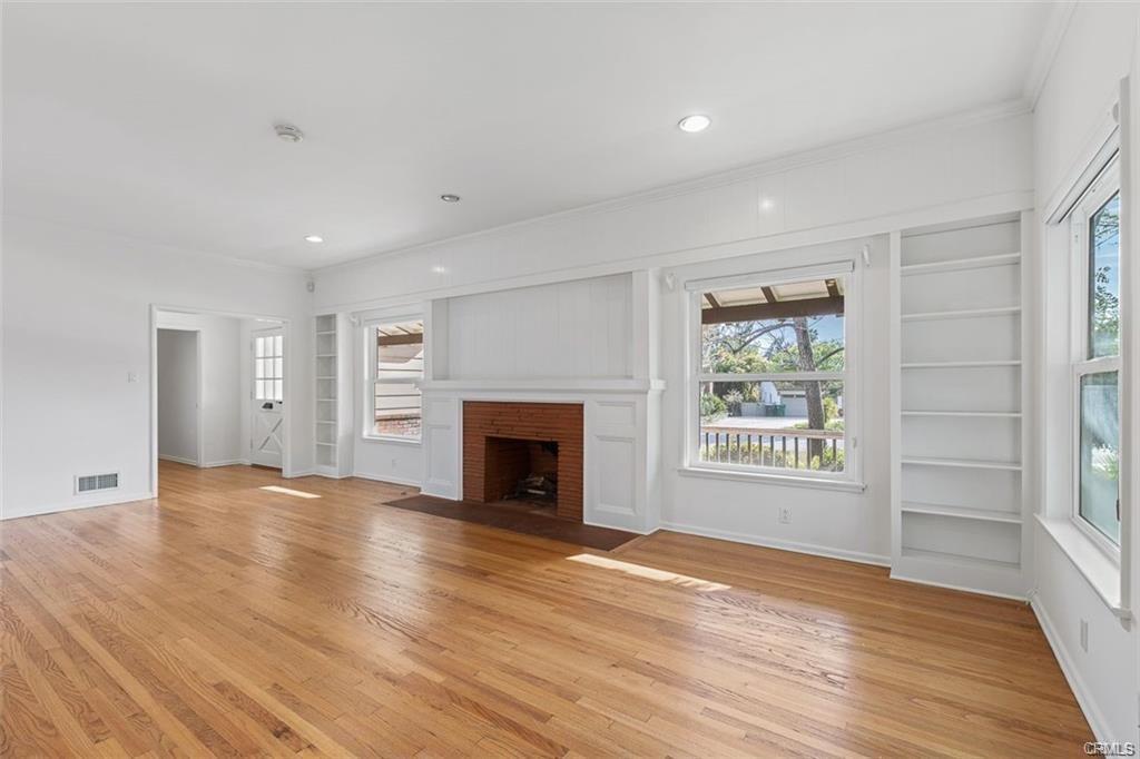 Foto principal - 331 Cambridge Dr