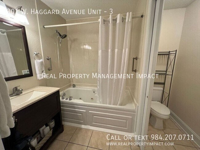 Building Photo - 301 W Haggard Ave