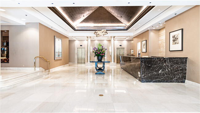 Lobby Area - 10724 Wilshire Blvd