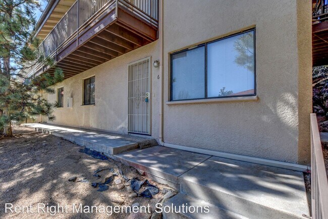 Foto del edificio - 799 Sanctuary Rd