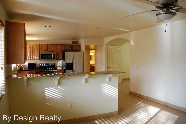 Building Photo - 6 br, 3 bath House - 3752 N Tres Lomas Place