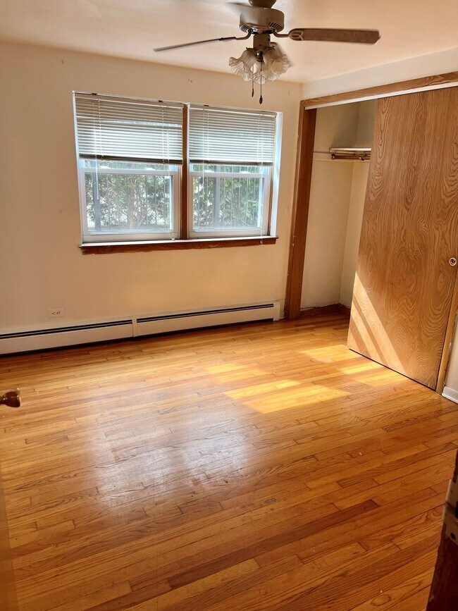 Foto del edificio - 7322 W Crain St