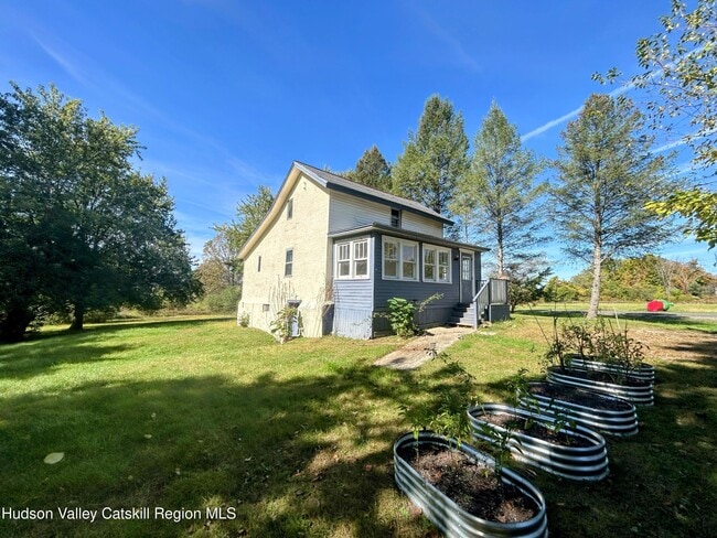 Building Photo - 1227 US-9