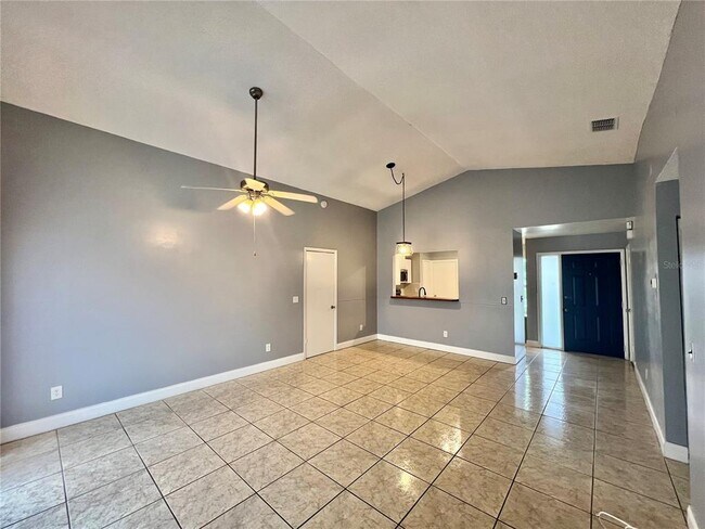 Building Photo - 12500 Wisconsin Woods Ln