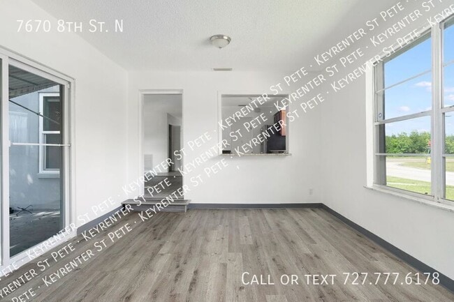 Foto del edificio - 7670 8th St N