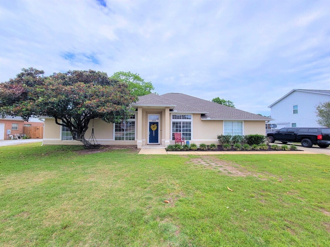 Foto principal - 3808 Saber Tooth Cir