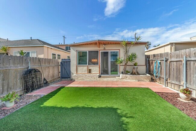 Building Photo - 4341 Montalvo Street