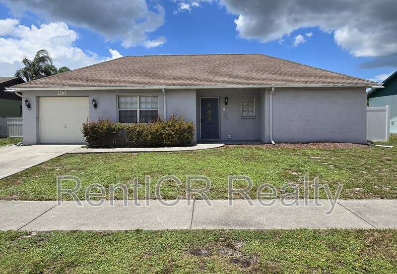Primary Photo - 1305 Fuchsia Dr