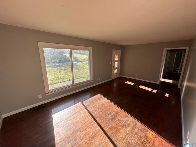 Foto del edificio - 4103 Lakeview Dr NW