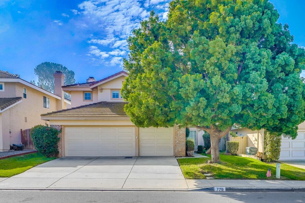 Primary Photo - Discovery Hills Home with Spacious Yard an...
